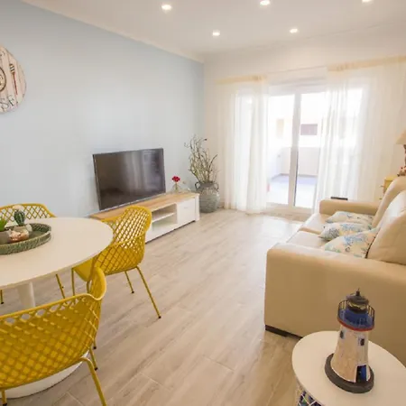 Luxury Sea View 200m & 10min Centre Apartment Lagos